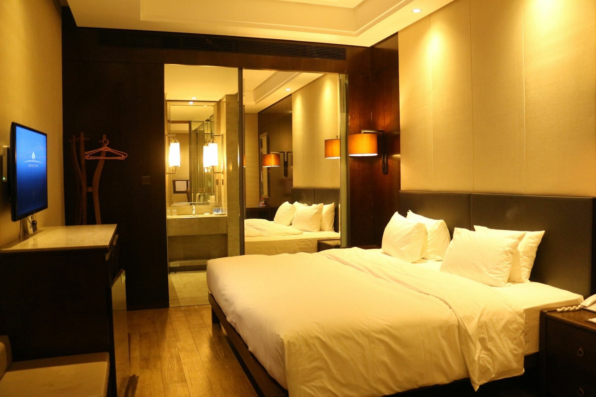XI Yu Hotel Kanton Exterior foto